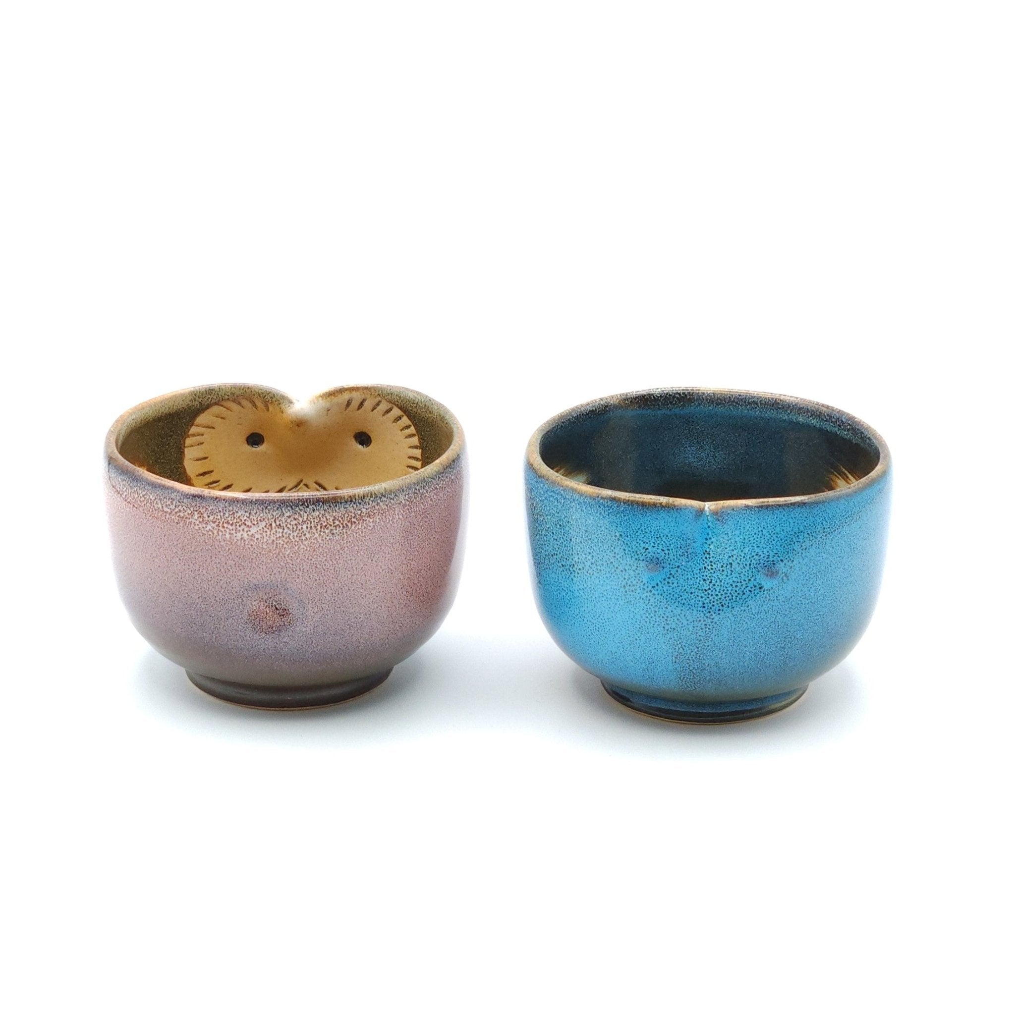 Pair of Japanese blue and red Teacups made of pottery with an Owl motif.