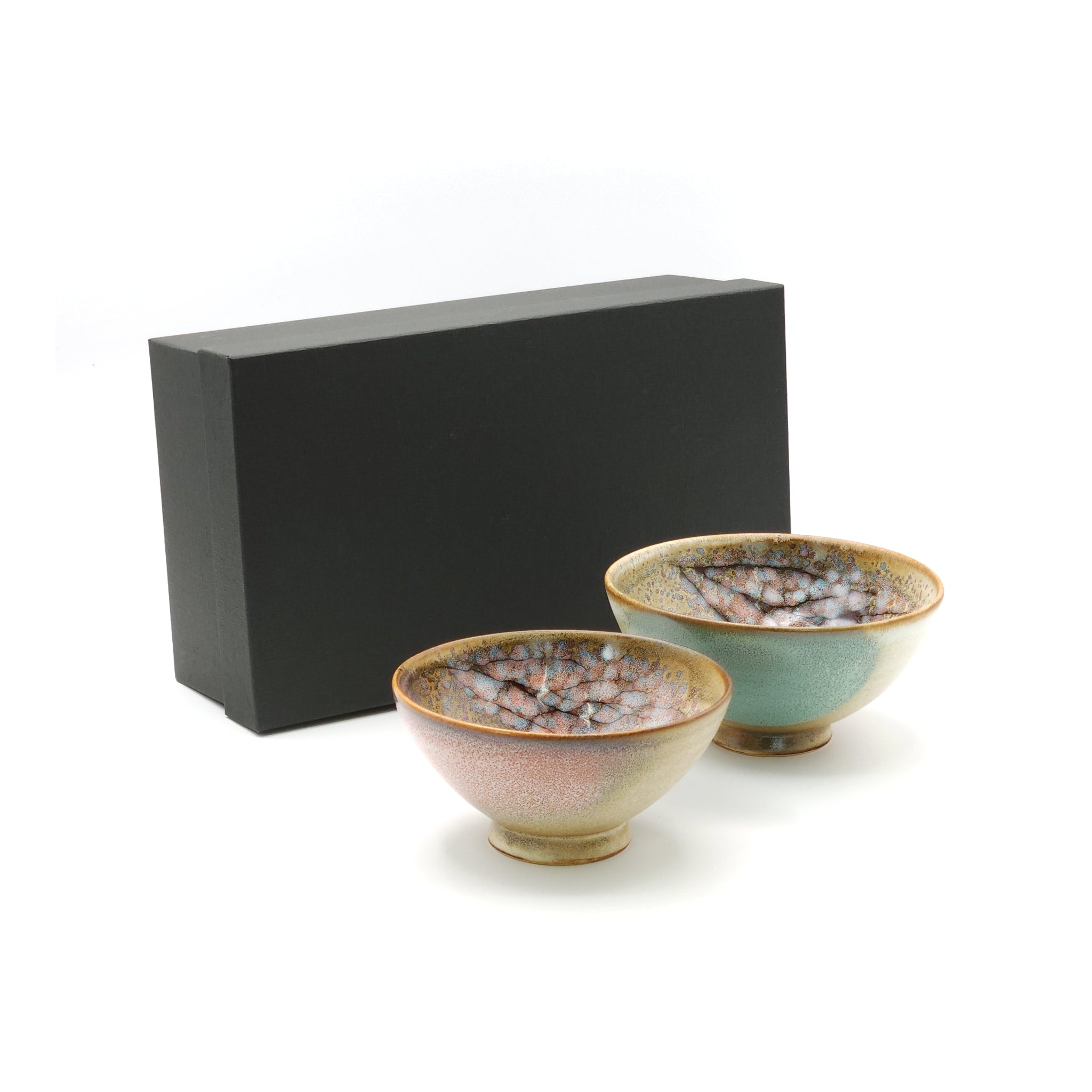 Set of 2 Japanese pottery rice bowls. Tsukushi