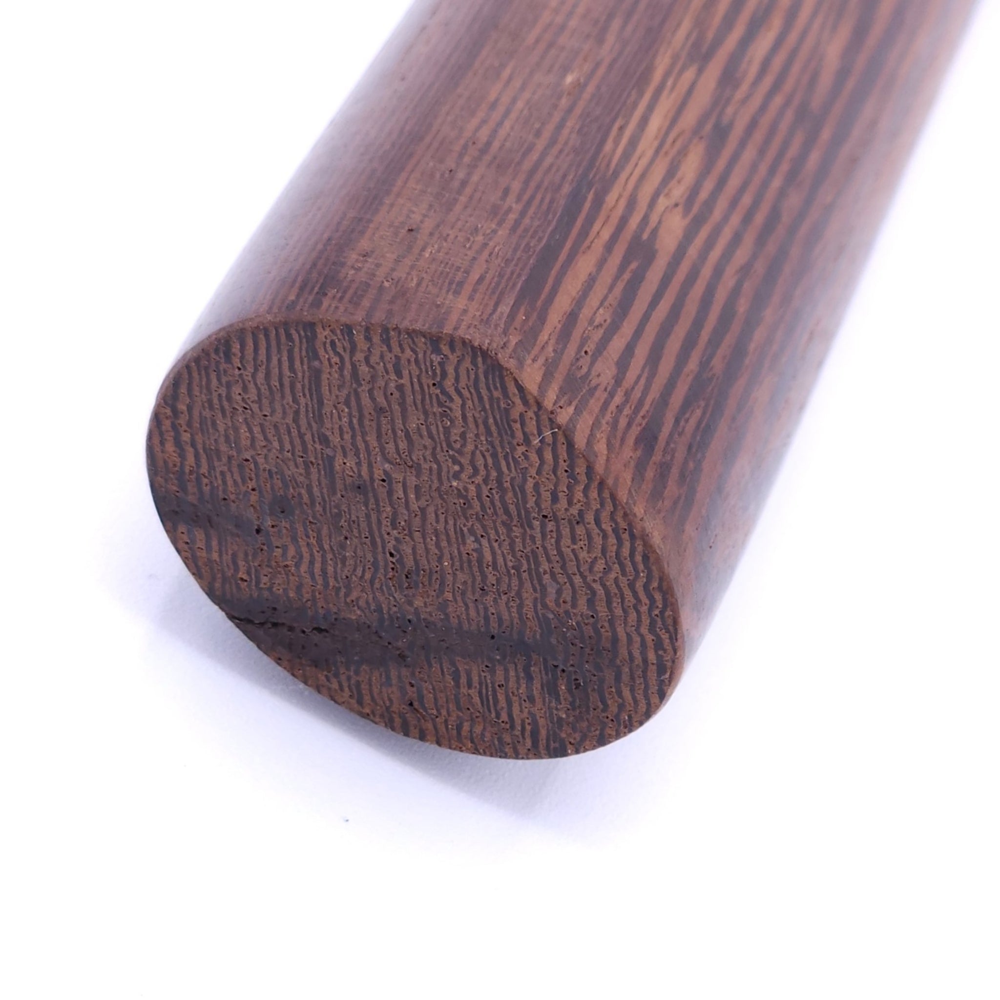 A Japanese Santoku knife Crafted in Aogami Super (Handle detail)