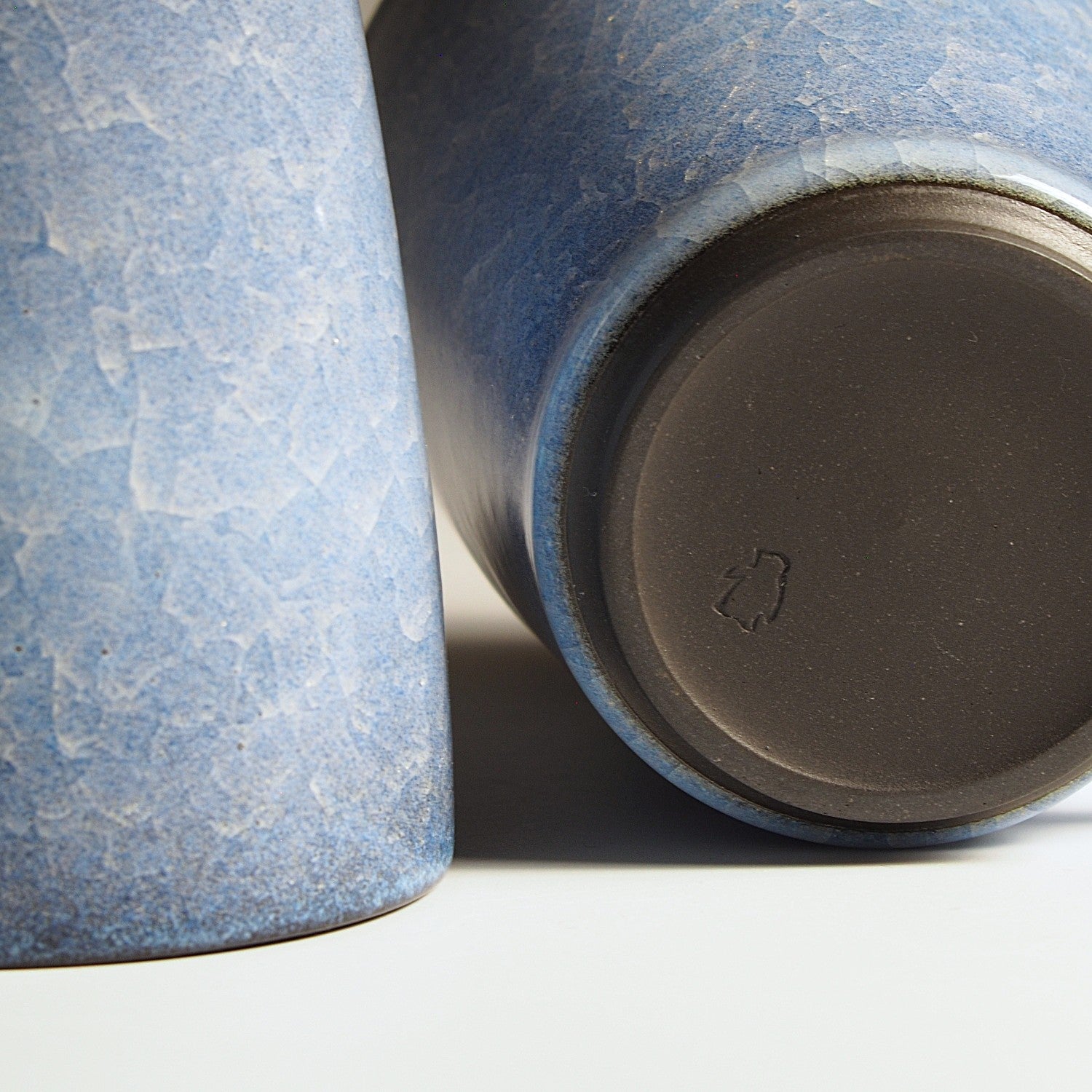 Japanese handcrafted crazing ceramic Tea mugs beige background zoom, Tsukushi