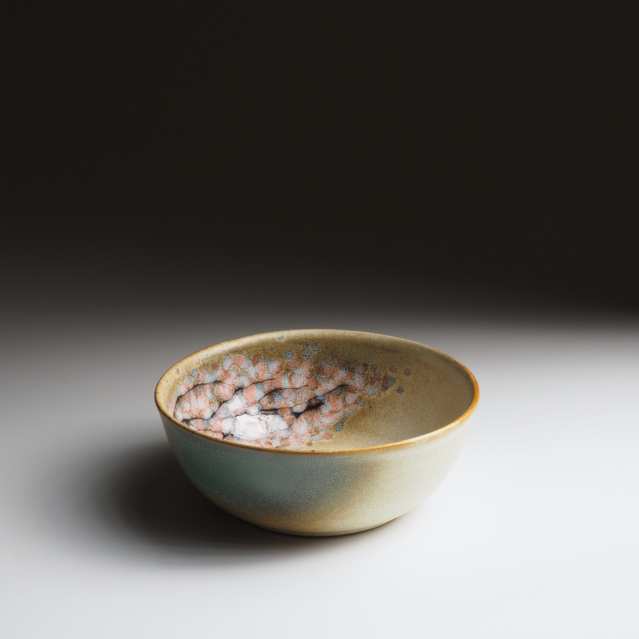 Harukaze Sakura Salad Bowl | Exclusive Ceramic | Tsukushi