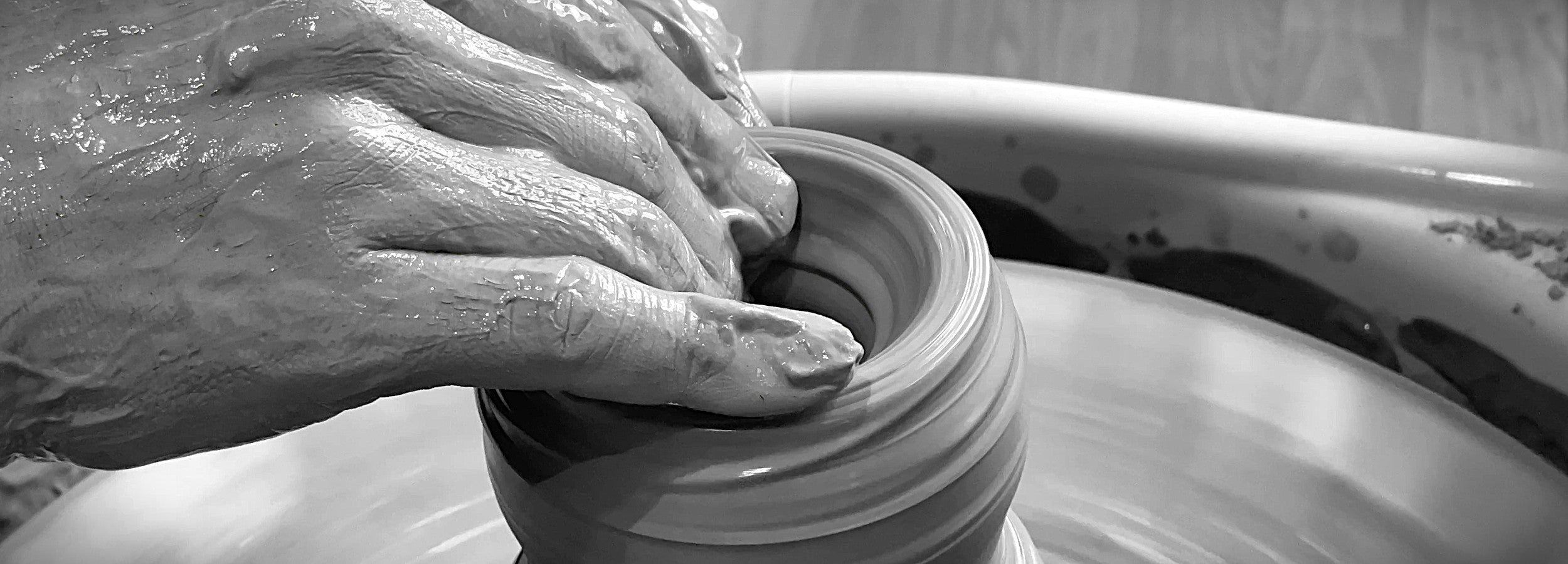 Haruhana Sake Cup Set | Exclusive Ceramic Guinomi | Tsukushi