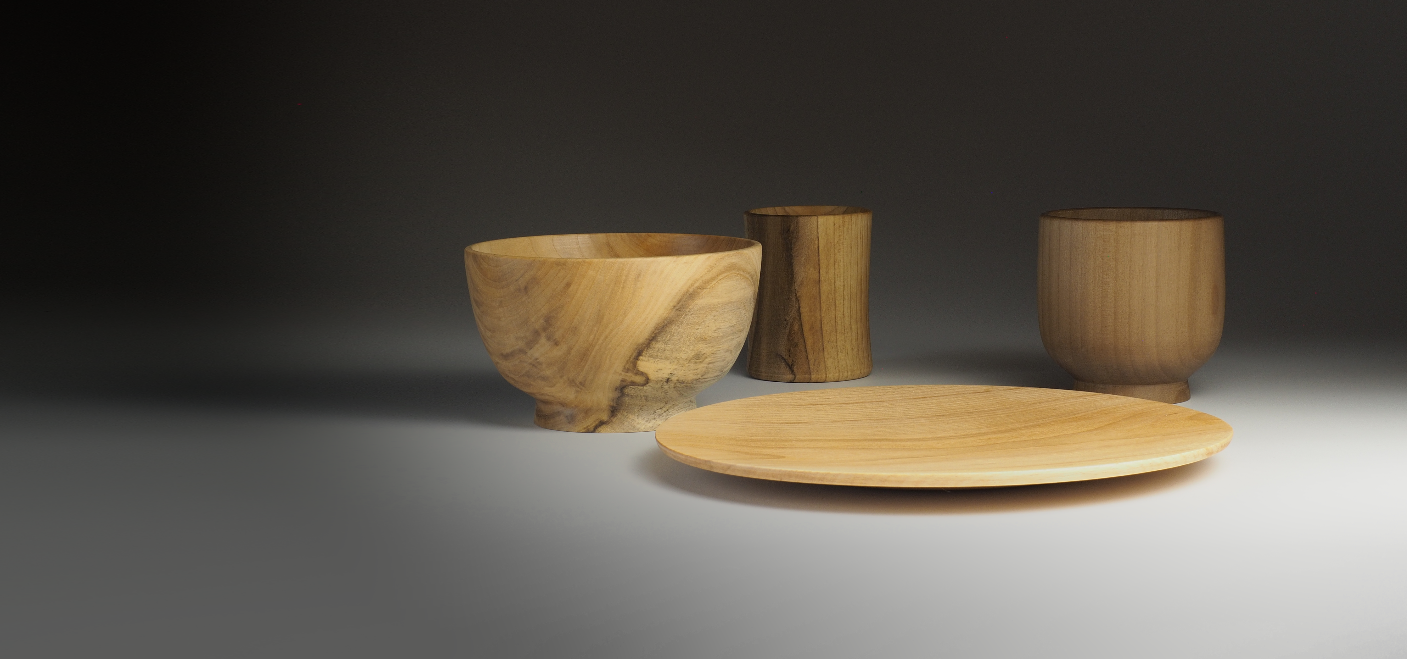 Wooden Japanese plate from Japan with Hashioki, Tsukushi