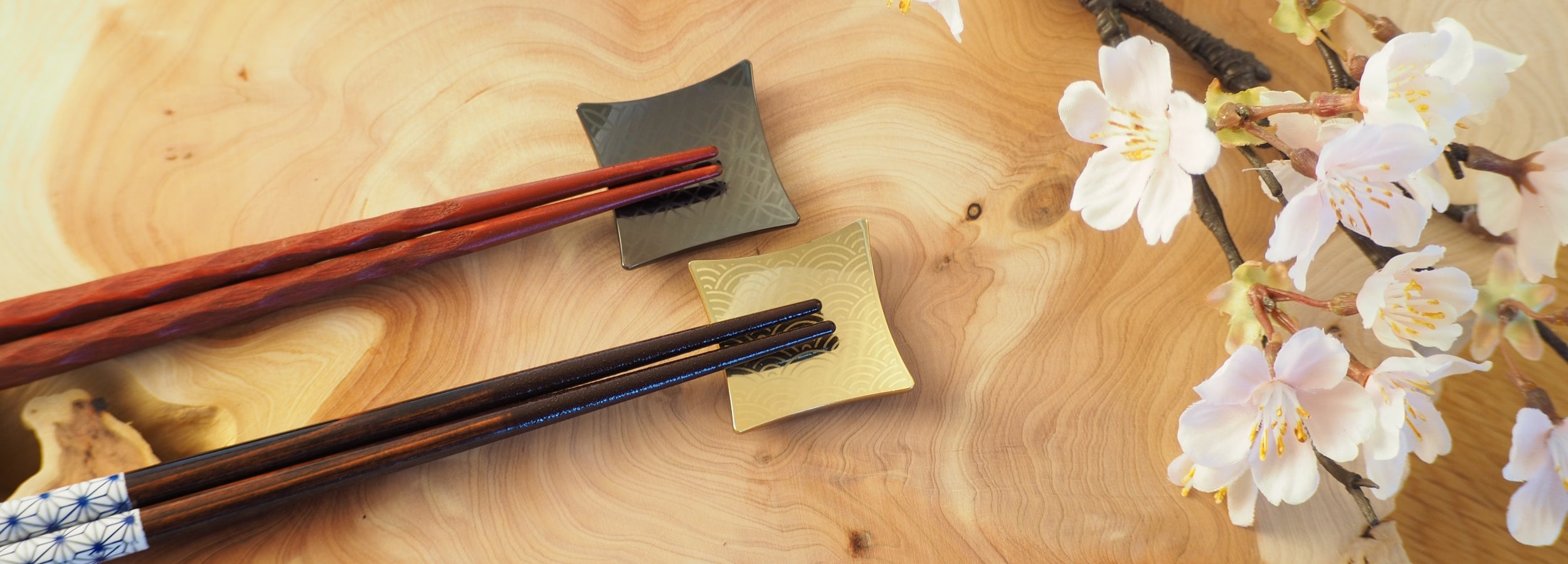 Hashioki Black Chopstick Rest Set | Tableware | Tsukushi