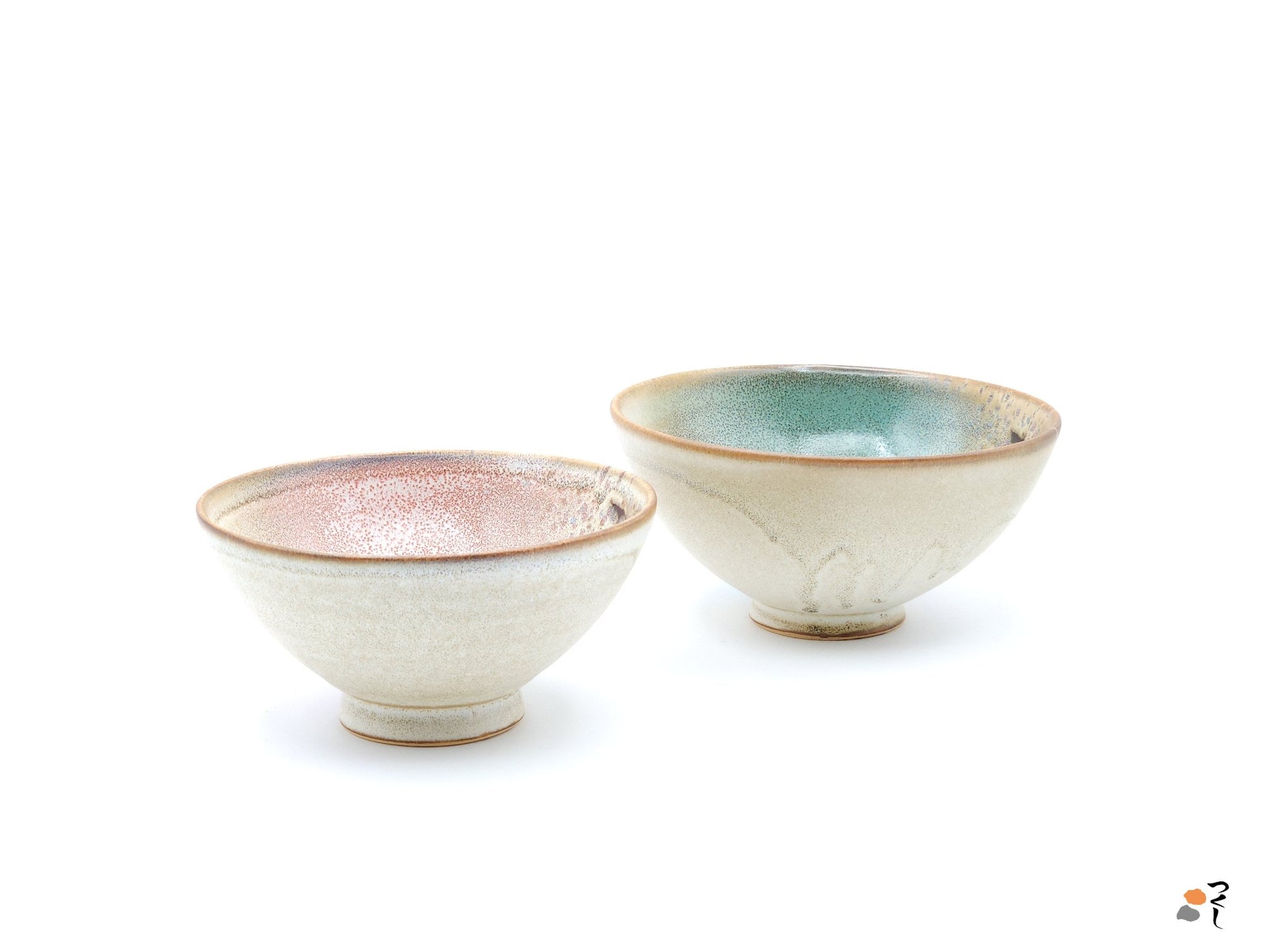 Authentic Japanese pottery bowl with cherry blossoms decoration. Green and beige color large. (Pair view 3)